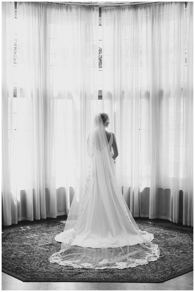 Timeless and Classic Bridal Photo Meadowbrook Hall Wedding Michigan by Alicia Frances Photography