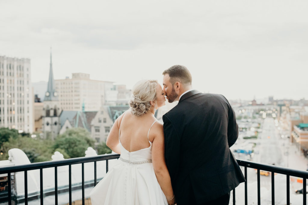 Detroit Opera House Rooftop Wedding By Alicia Frances Photography